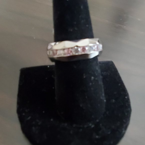 Jewelry - Stainless Steel Pink & White Diamond Simulant Band